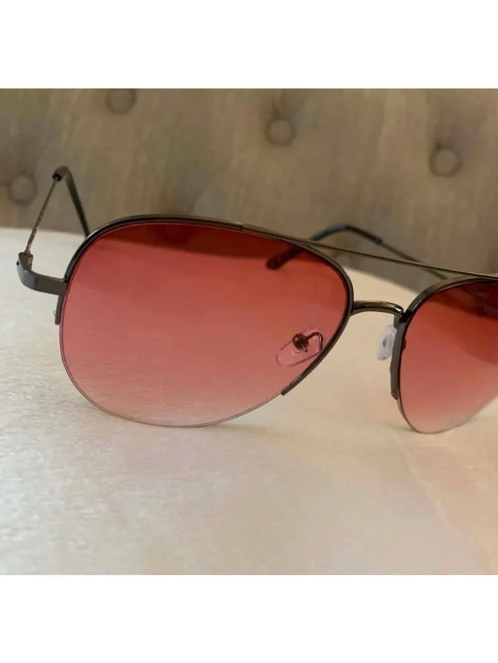 Aviator Style Sunglasses With Black Frame & Pink Gradient Lens Unisex